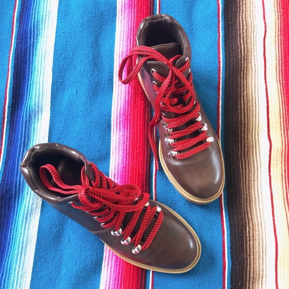 Vegan lace-up hiker boots - Picture 3 of 6